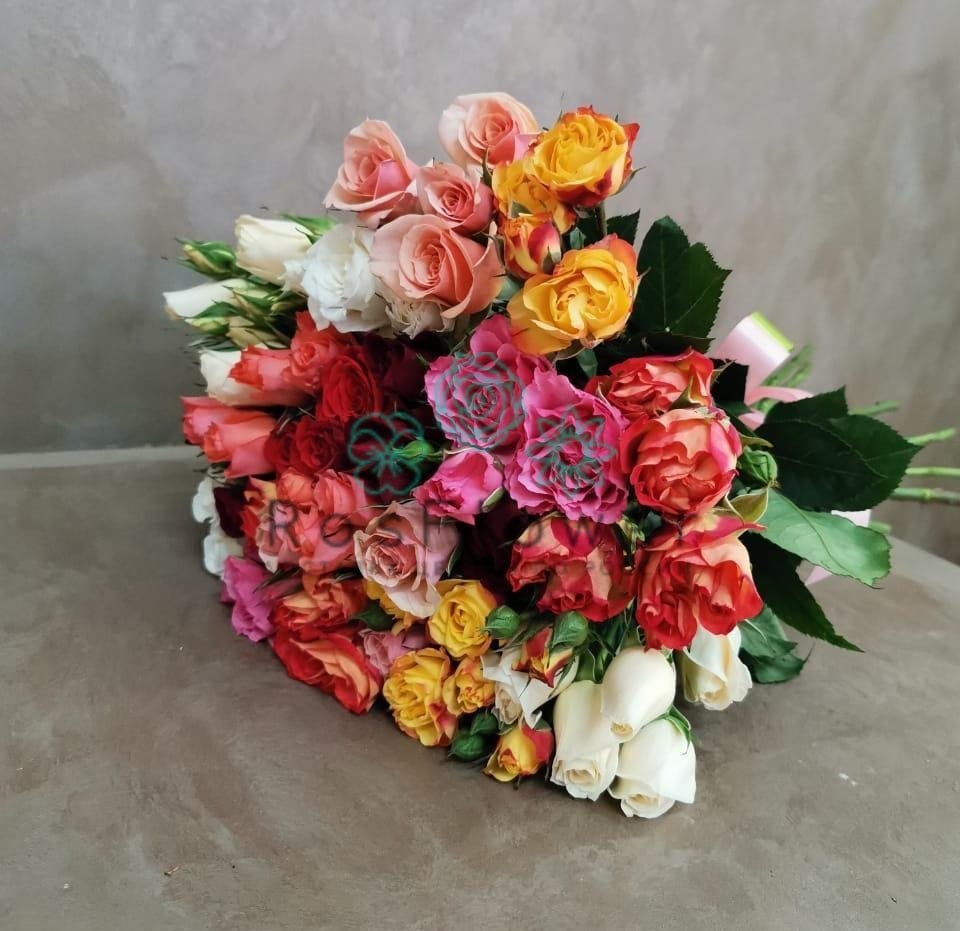 Букет цветов из: Розы в Омсукчан