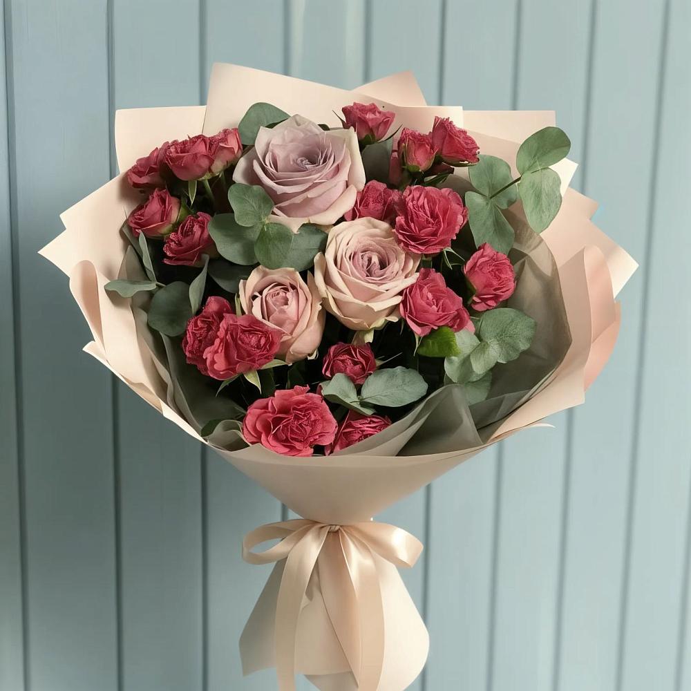 Букет цветов из: Гвоздики и Розы в Омсукчан