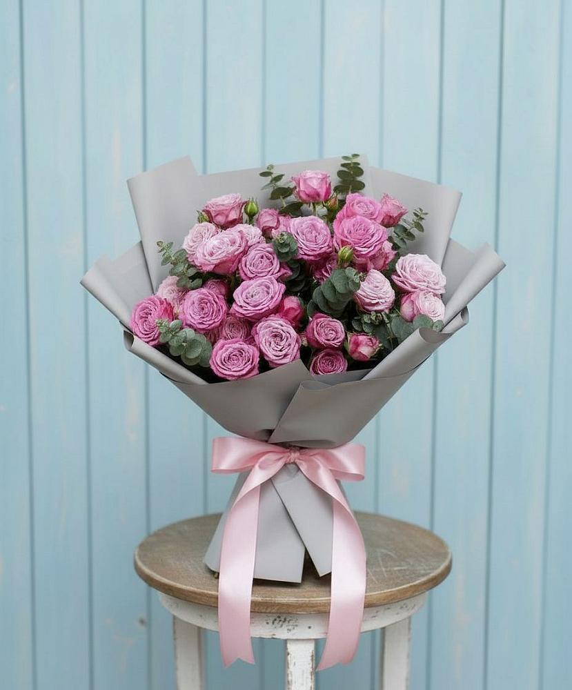 Букет цветов из: Розы в Омсукчан