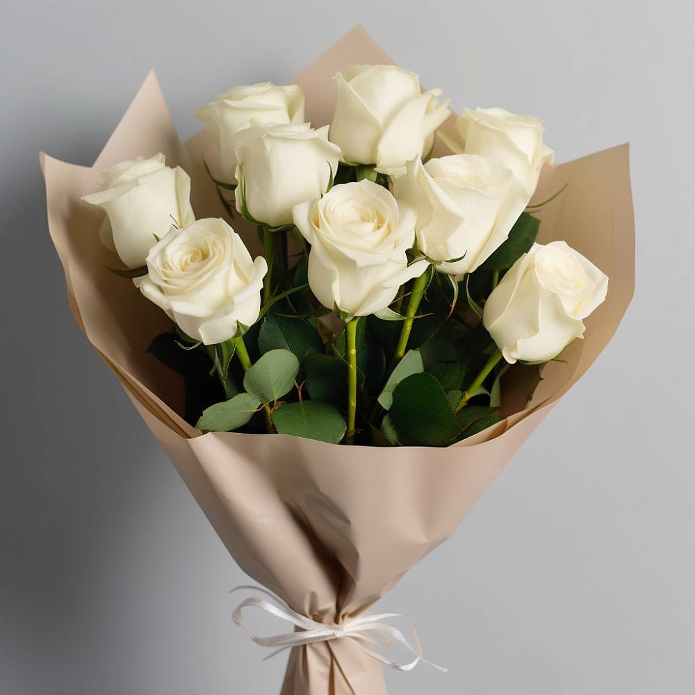 Букет 9 Белых роз Эдлесс Лав в Омсукчан