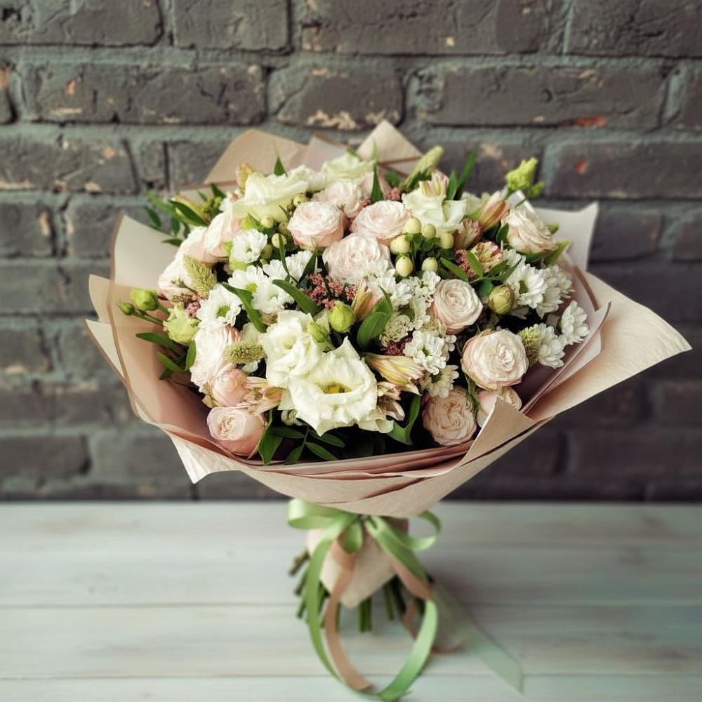 Букет цветов из: Альстромерии, Розы и Хризантемы в Омсукчан