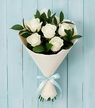 Букет цветов из:  Розы в Омсукчан