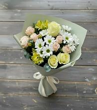 Букет цветов из:  Альстромерии, Розы и Хризантемы в Омсукчан