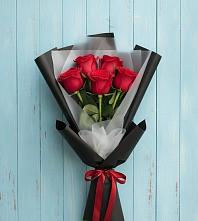 Букет цветов из:  Розы #REPLACE_PRED# Омсукчан