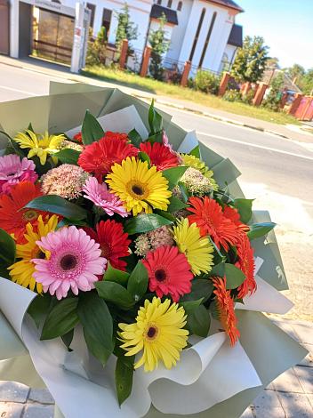 Букет цветов из: Герберы в Омсукчан
