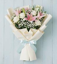 Букет цветов из:  Лилии в Омсукчан
